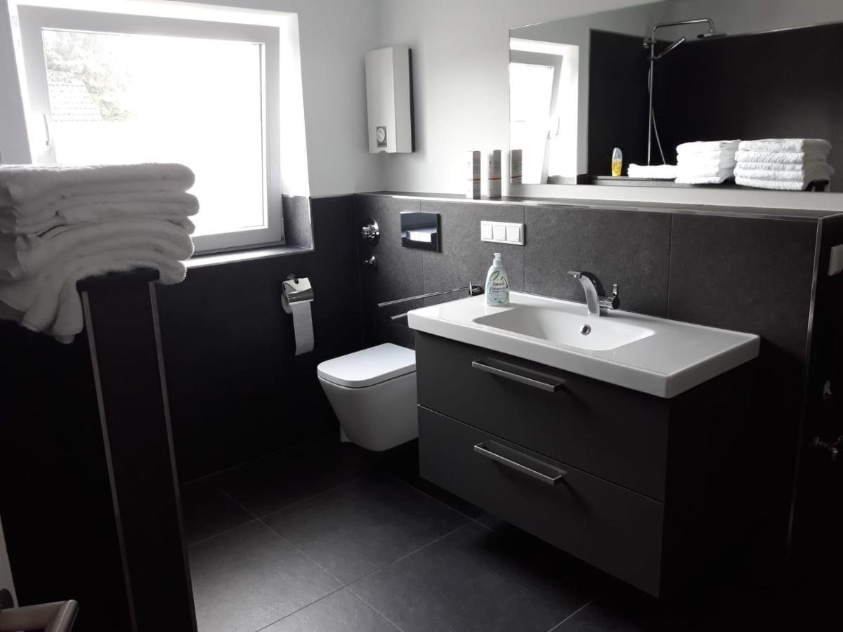 Ferienwohnung Wohnung Krefeld Forstwald Hoeltehoffe Экстерьер фото